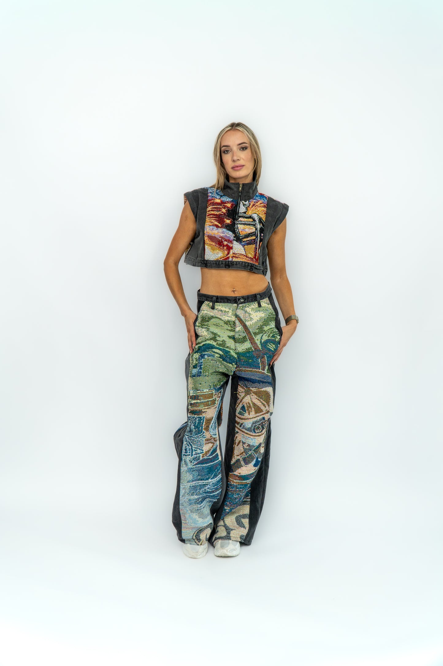 Tapestry top #40