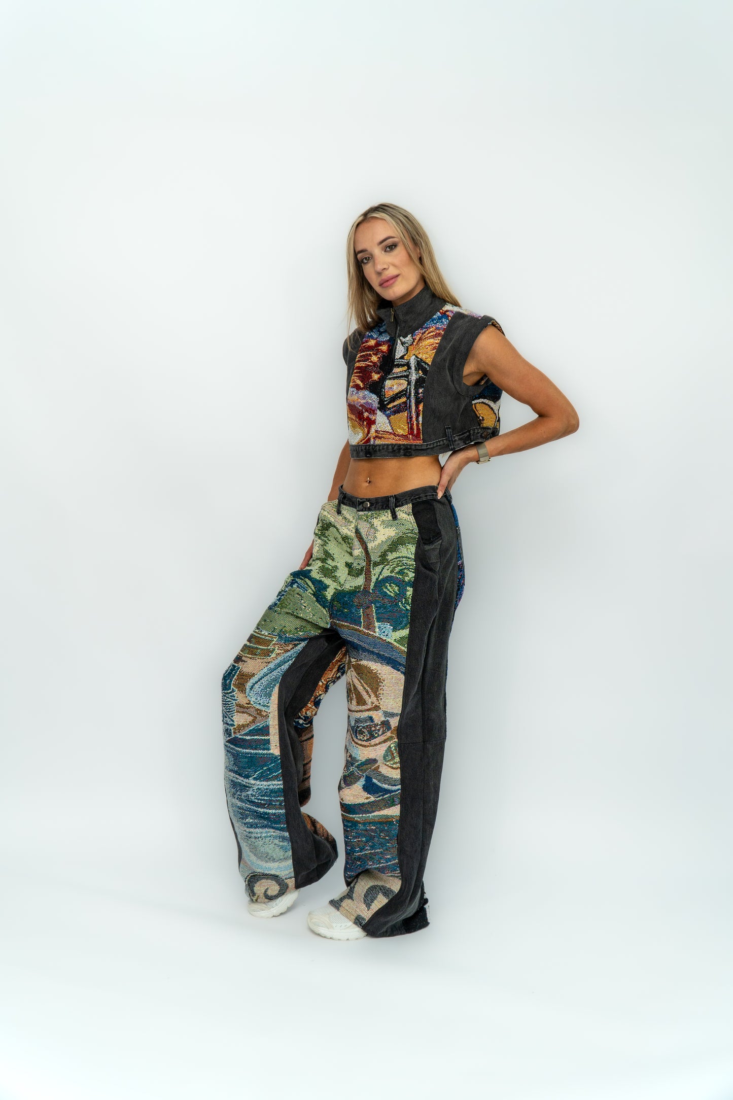 Tapestry top #40